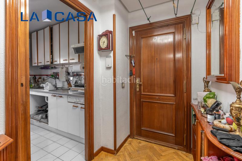 Foto b2ad31b0-729a-43a6-8b4a-f8dc940d7836. Appartamento con riscaldamento parcheggio in Numancia Madrid