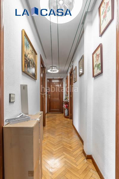 Foto 9a6608b0-7b81-4f9a-b870-016dda53c908. Appartement avec chauffage parking dans Numancia Madrid