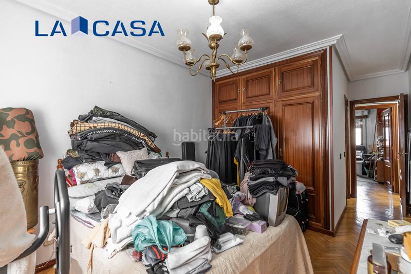 Foto cd2fd60f-bf97-45fe-ab6a-51f68fd985f0. Appartement avec chauffage parking dans Numancia Madrid