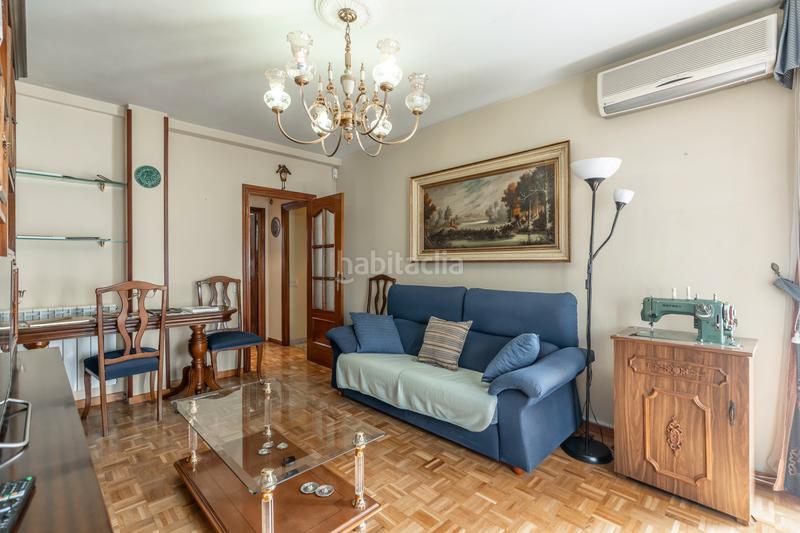 Foto bb37fc7a-6038-43b2-8e1e-bbaacb11b9e1. Flat with heating parking in Casco Histórico de Vallecas Madrid