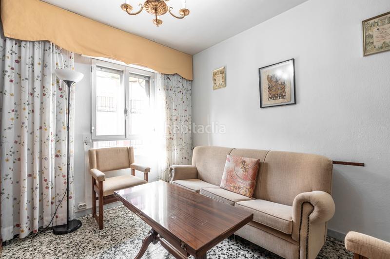 Foto f0b0e987-2b53-48e9-9d08-0516acae4eb9. Flat with heating parking in Casco Histórico de Vallecas Madrid