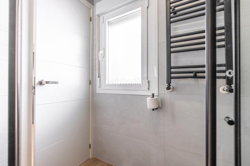 Foto f344f955-5320-4854-9b87-c9a7c5fff772. Zweistöckige wohnung in Embajadores-Lavapiés Madrid