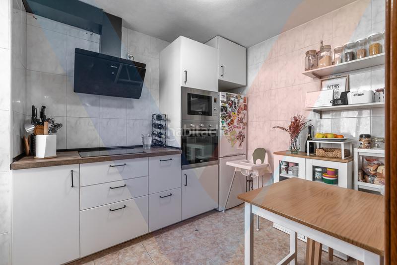 Foto 1636c365-bef7-4e17-8180-7b68d91a806b. Etagenwohnung in Opañel Madrid