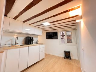 Etagenwohnung in Calle SALITRE