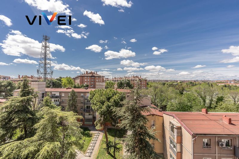 Foto a892f404-4d8b-4ba4-a211-417e1f7236dc. Pis a Zofío Madrid