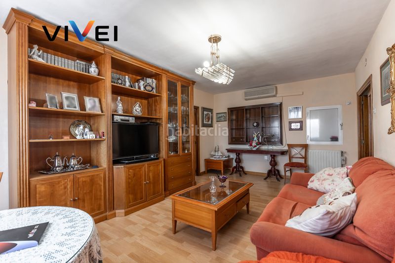 Foto c2d773ce-3461-4b02-99fc-d80b718de445. Pis a Zofío Madrid