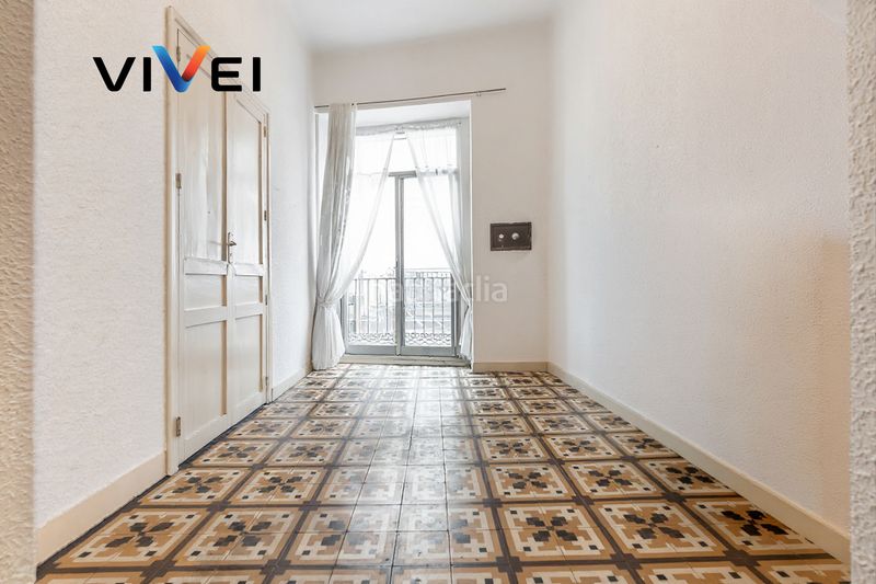 Foto d15bd676-8240-46aa-83a8-14ef3cd7c4f7. Pis a Cortes-Huertas Madrid