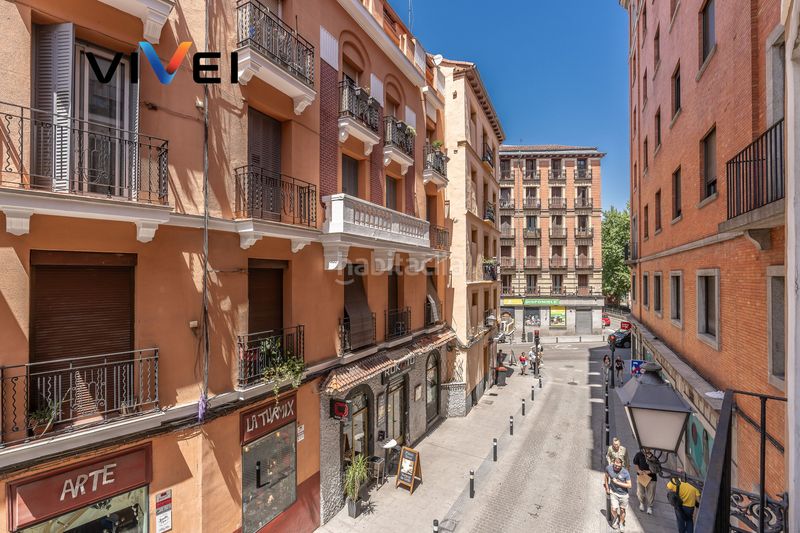 Foto 7d8b5213-24aa-436d-ab1e-796410d1b15a. Pis a Embajadores-Lavapiés Madrid
