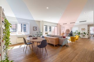 Flat in Calle de la Alameda