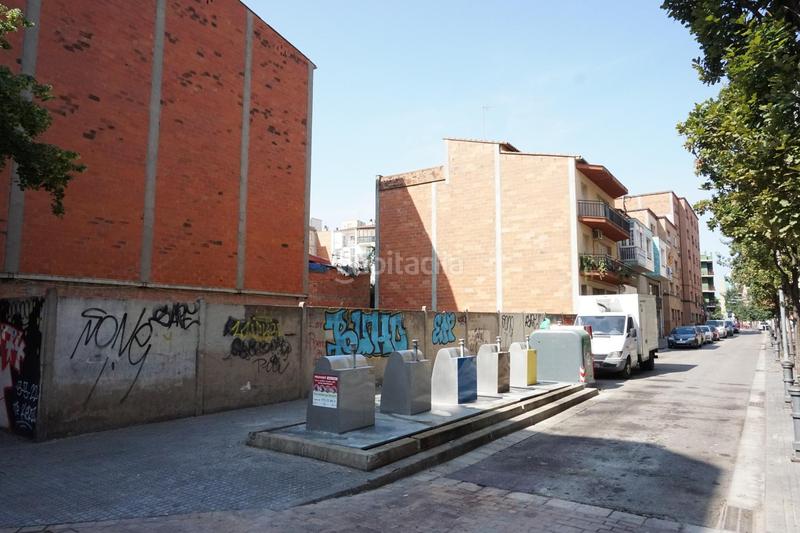 Foto be0fca07-6ea6-436f-9b94-c0c1d0ab4362. Terreno residencial en Centre Salt
