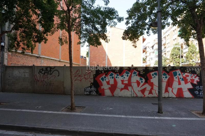 Foto 12e520cd-9eb0-405f-8633-cdf1a3895a60. Terrain résidentiel dans Centre Salt