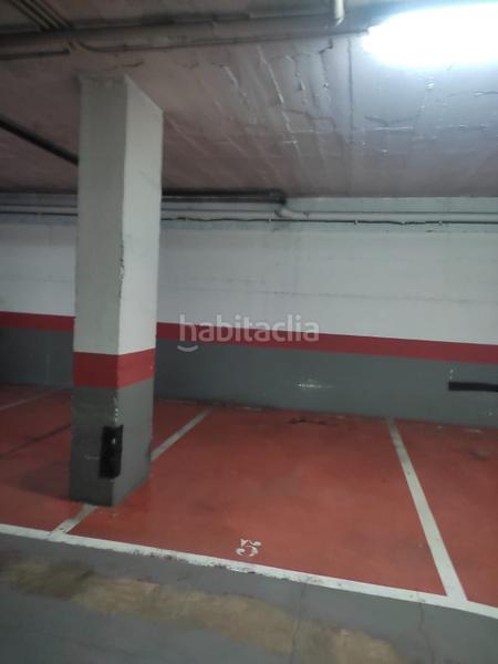 Foto fbfbc69a-9380-4abf-a099-3cb6a234166f. Alquiler parking coche en Eixample Nord Girona
