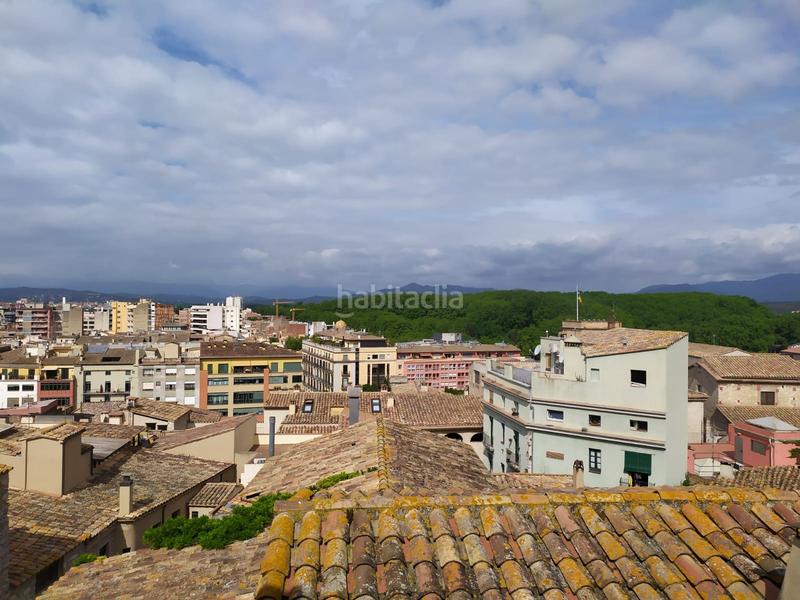 Foto 1bf13998-c967-4c91-9dc8-d52542002f61. Location appartement avec parking dans Centre-Barri Vell Girona