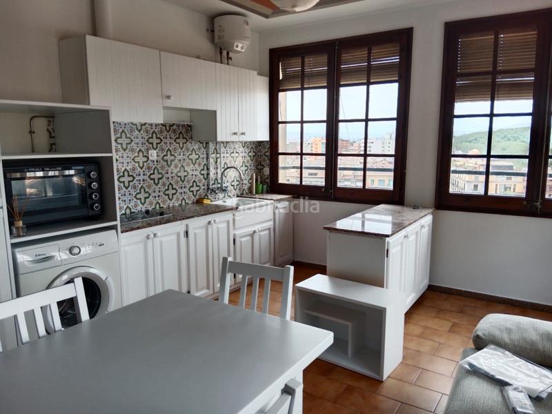 Foto 08158b9f-ce9f-41bb-9f0e-2ed5ff6486b7. Rent flat with parking in Centre-Barri Vell Girona