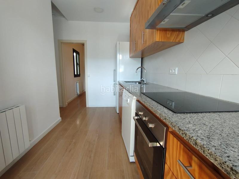 Foto 6331a762-6a4c-489e-a3e9-d32e20b8e870. Alquiler piso en Centre-Barri Vell Girona