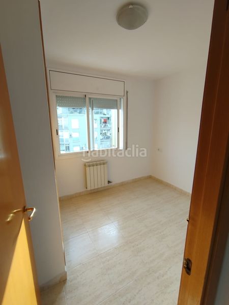 Foto f430b4bd-cb7a-4512-affc-2e97e95522bf. Alquiler piso en Eixample Nord Girona