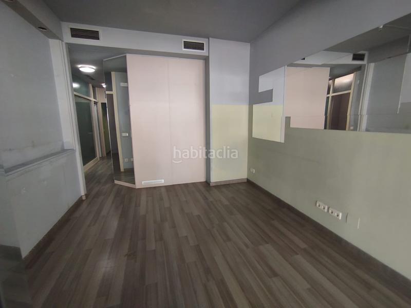 Foto 116cde55-2917-42ee-b3dd-6e0fe9f8f2b0. Lloguer local comercial a Eixample Sud-Migdia Girona