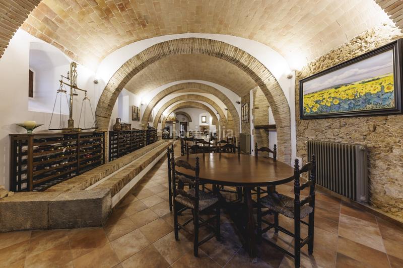 Foto 4912a416-da99-48bf-bfef-bea5b884edf3. Casale con riscaldamento parcheggio piscina in Borrassà