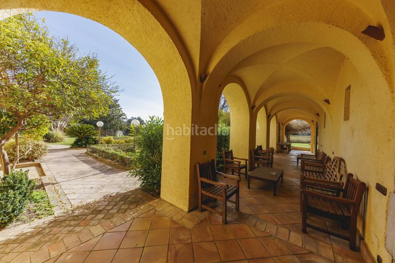 Foto 4af21864-bf71-477b-841a-35ad9245c1d9. Casale con riscaldamento parcheggio piscina in Borrassà