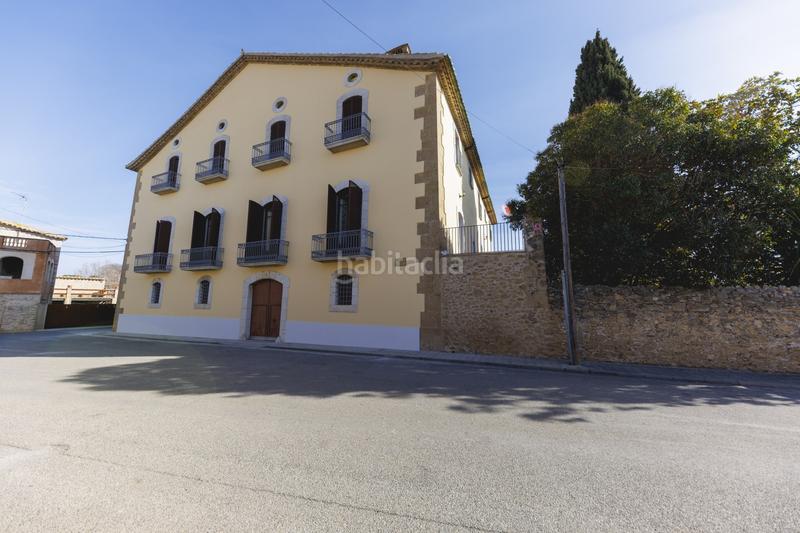 Foto ac7dbe2b-c5c1-49e6-ab8c-ef603f386eac. Masía en Borrassà