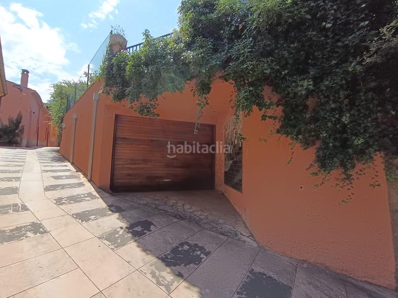 Foto e0e15bd8-a5bb-4725-8a9f-e0f86012ff65. Masía en Celrà