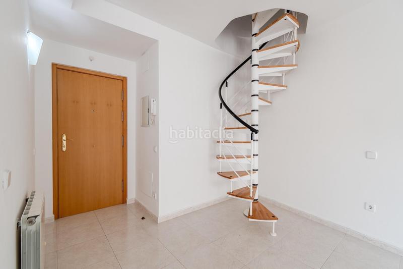 Foto c9a0ad5c-5e20-49bc-a9e8-c44f4a5210b3. Dúplex en Carme - Vistalegre Girona