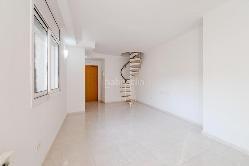 Foto 75b66105-2b19-4f4a-b0dc-d200626463a9. Zweistöckige wohnung mit heizung in Carme - Vistalegre Girona