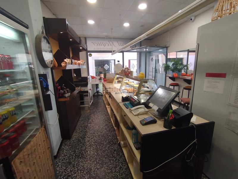 Foto 3d5a5f5b-f27b-4444-b79f-7aac3e815fb5. Location local commercial dans Centre-Barri Vell Girona