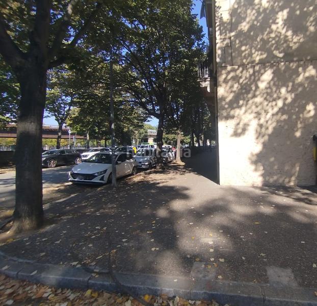 Foto 6e050156-a7cb-4726-9d68-4c44a988ec77. Location local commercial dans Centre-Barri Vell Girona