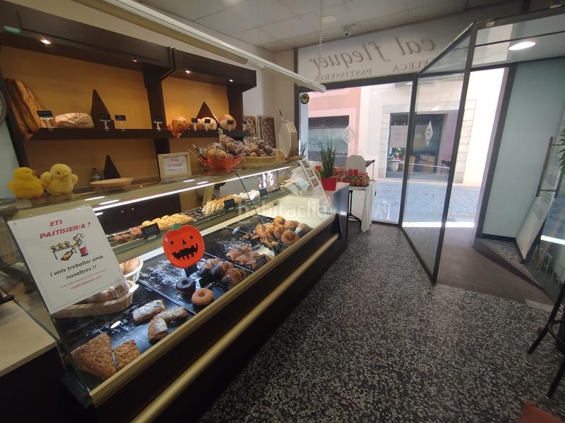 Foto ac494634-8f30-44ec-a900-594af00cde02. Location local commercial dans Centre-Barri Vell Girona