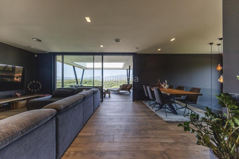 Foto ab1e2449-a88a-42d8-a74f-ef82c5d2cc72. Casa en Sant Julià de Ramis