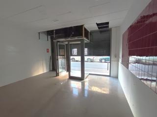 Local Comercial  Josep maluquer i salvador