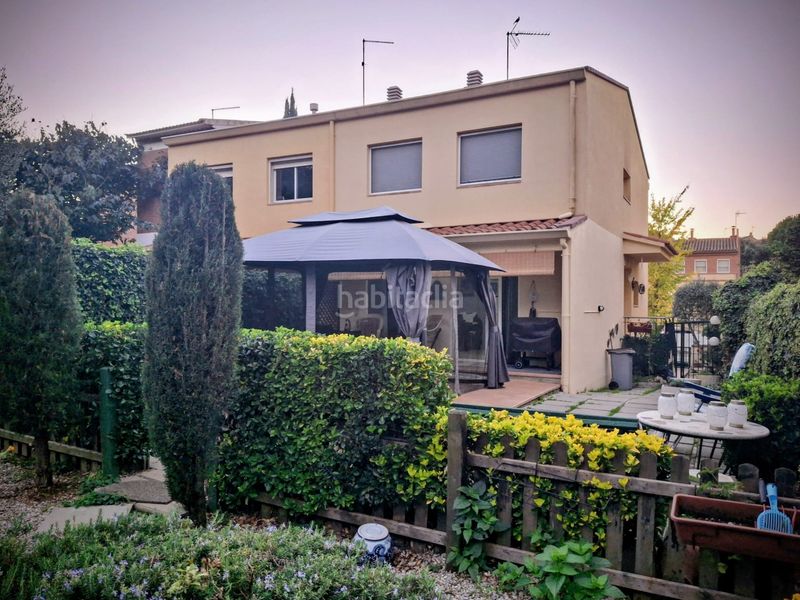 Foto 047a7d86-4a9d-421c-80ef-b5d626189b84. Casa aparellada amb calefacció aparcament a Caldes de Malavella