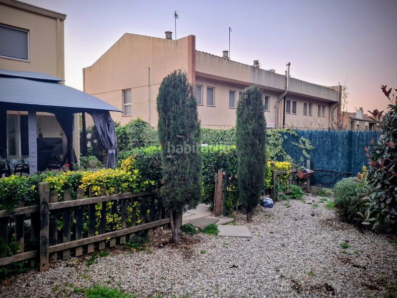 Foto a4d9b8a3-dc9e-4aad-b926-446e70fd4dc8. Casa aparellada amb calefacció aparcament a Caldes de Malavella