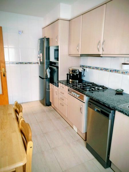 Foto c9a2e6b2-ff5d-4945-b967-4716106a4e7e. Casa aparellada amb calefacció aparcament a Caldes de Malavella