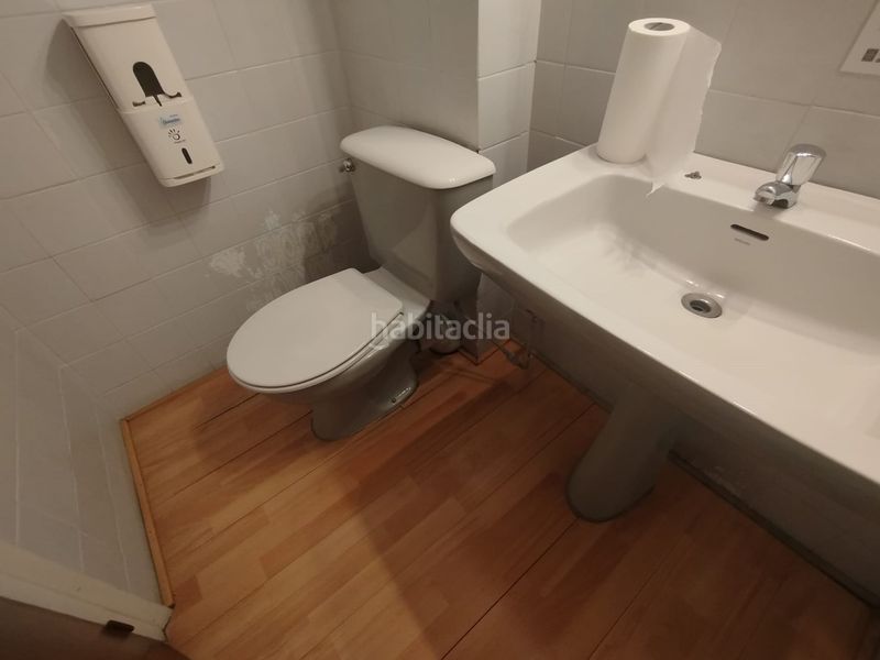 Foto 7bfcde19-ffa8-4bd5-8156-b48f8dd014ef. Affitto ufficio con riscaldamento in Eixample Nord Girona