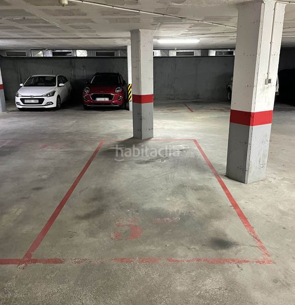 Foto d13f788f-0c33-4978-bca5-680584339ebe. Affitto duplex con riscaldamento parcheggio in Eixample Sud-Migdia Girona