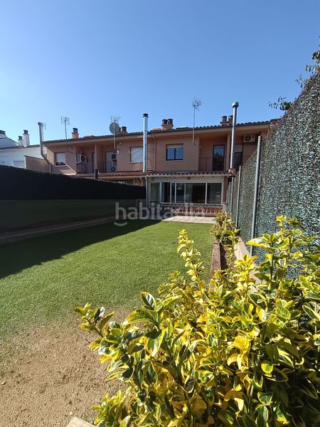 Foto c47b2d9c-b61a-4c4e-bdb5-8d16b36c0490. Casa adossada amb calefacció aparcament a Taialà - Germans Sabat Girona