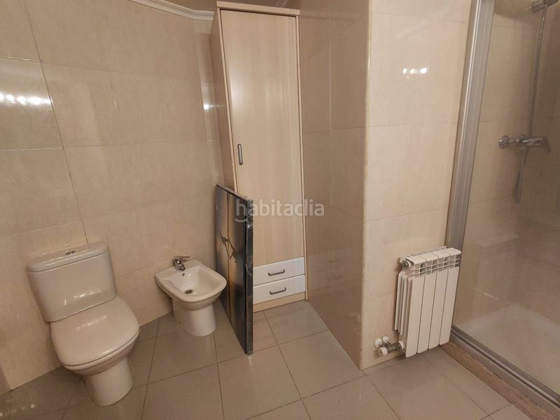 Foto eff02a89-e249-4a39-abca-8df54453d676. Rent flat with heating parking in Eixample Sud-Migdia Girona
