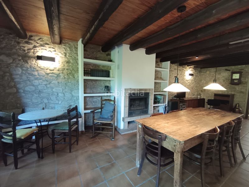 Foto a7b66221-1e50-4ada-9277-62c29f62d1c0. Casa adossada amb calefacció a Vilablareix