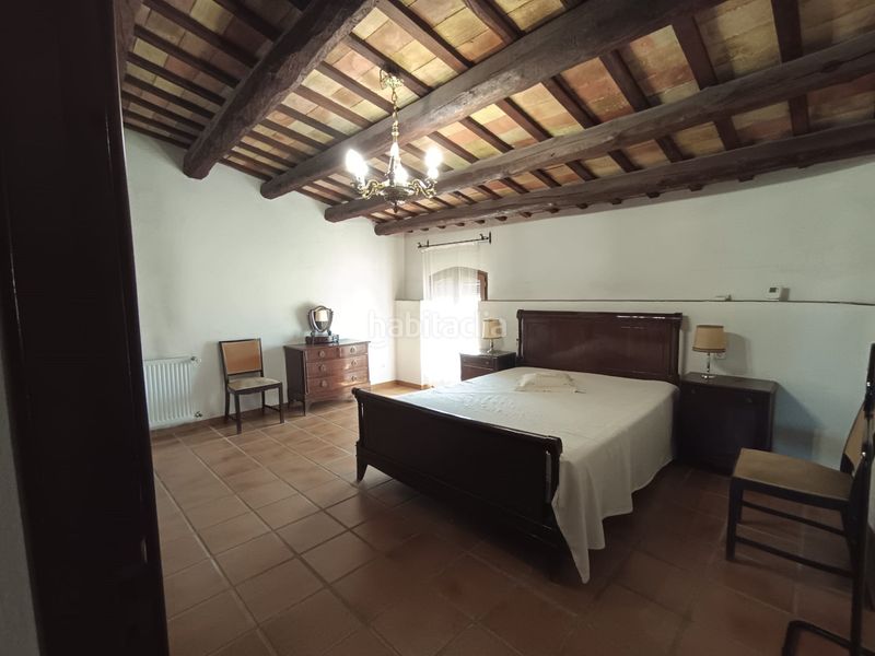Foto c4184adb-f163-4b58-91fa-9199d87233e0. Casa adossada amb calefacció a Vilablareix