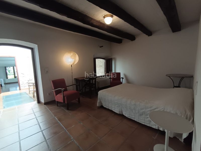 Foto f92803fe-1400-4c90-803e-09e7efb97094. Casa adossada amb calefacció a Vilablareix