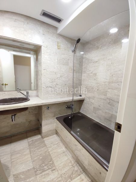Foto 9b93def5-9240-4c5b-8bf0-a3a5fbe677e5. Flat with heating in Eixample Nord Girona