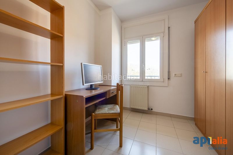 Foto f8a27ed6-111f-4333-850a-694546424beb. Piso en La Devesa Girona