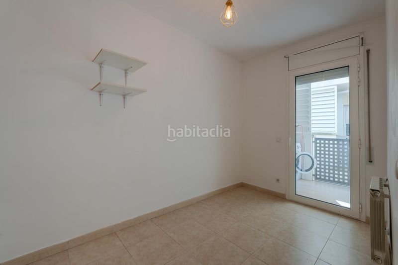 Foto 32226d88-cb7a-4ac4-8af2-b7908635ab19. Piso en Sant Narcis Girona