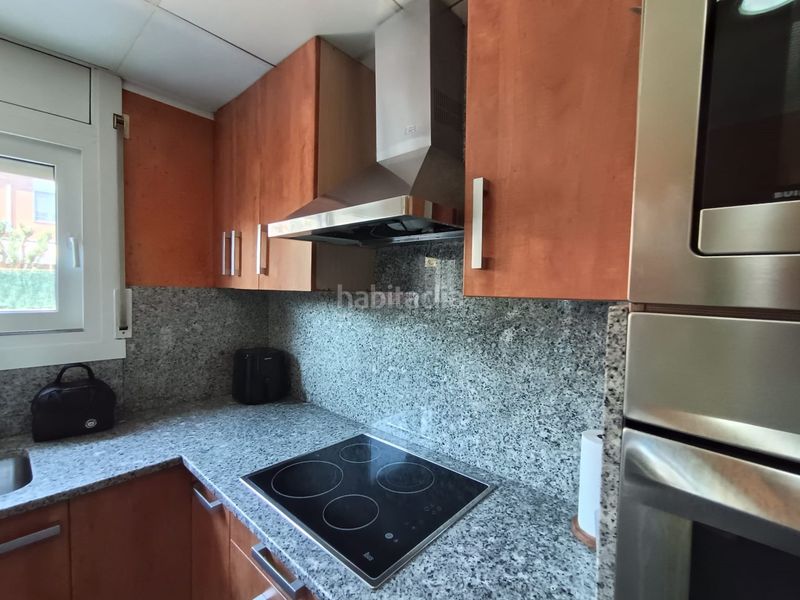 Foto 048cbd22-e177-4adb-b8f9-bdc254601523. Casa adossada amb calefacció aparcament a Fontajau - Sant Ponç Girona