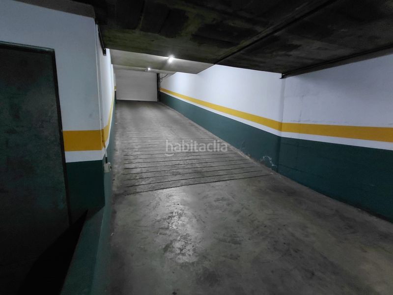 Foto 936357a9-7a92-4a82-be9d-999158422d8d. Miete autoparkplatz in Eixample Sud-Migdia Girona