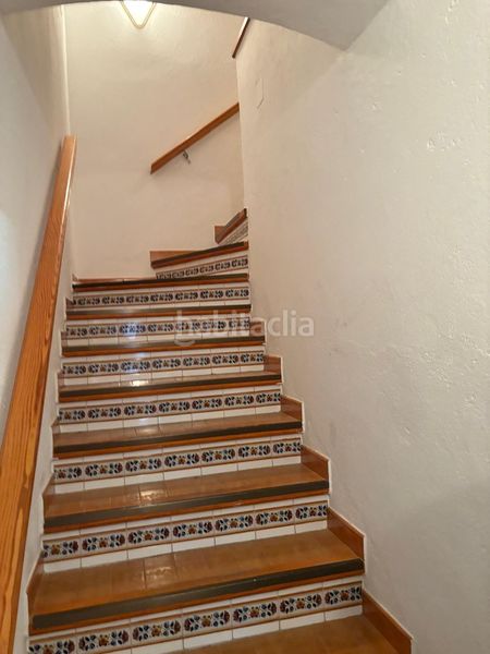 Foto e01a3c07-c235-4003-97ea-9a35cb665324. Lloguer pis amb calefacció a Nucli Antic Escala (L´)