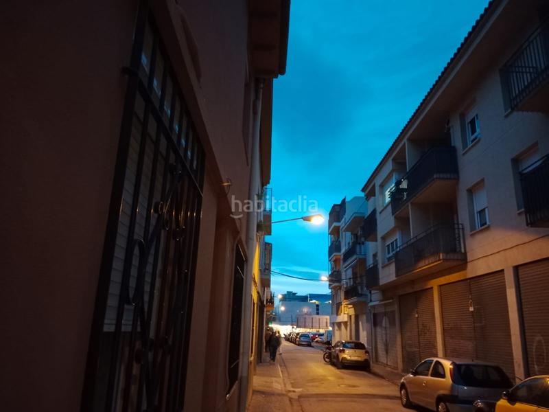 Foto e8db56e1-d881-46ca-8d9d-31f1419a6b8d. Lloguer aparcament cotxe a Eixample Sud-Migdia Girona