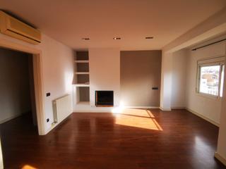 Appartement à Centre. Centre premium!!pis 2 hab (abans 3) zona escola pia.reformat!